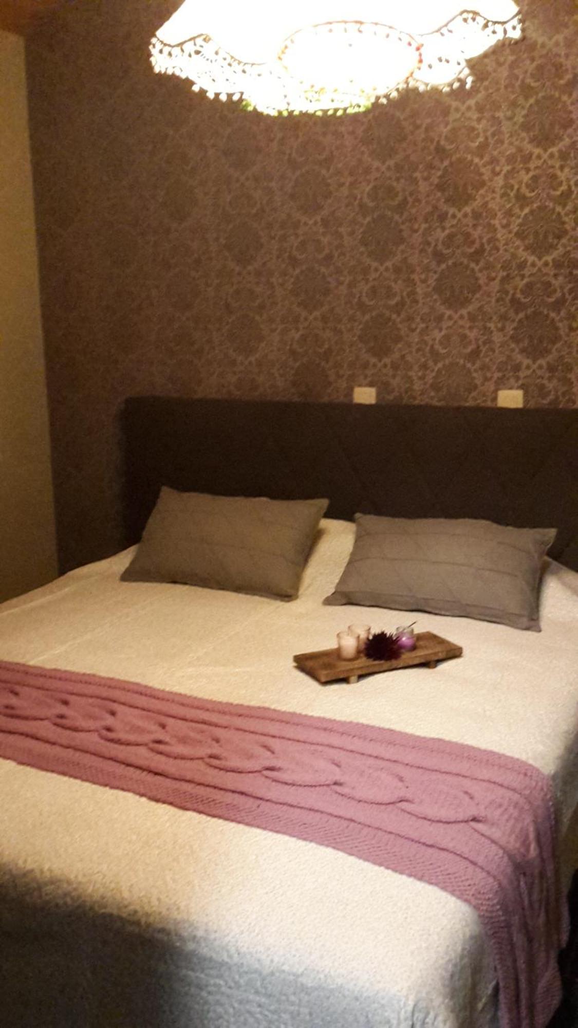 Casa Della Nonna Bed and Breakfast Zwalm Rum bild
